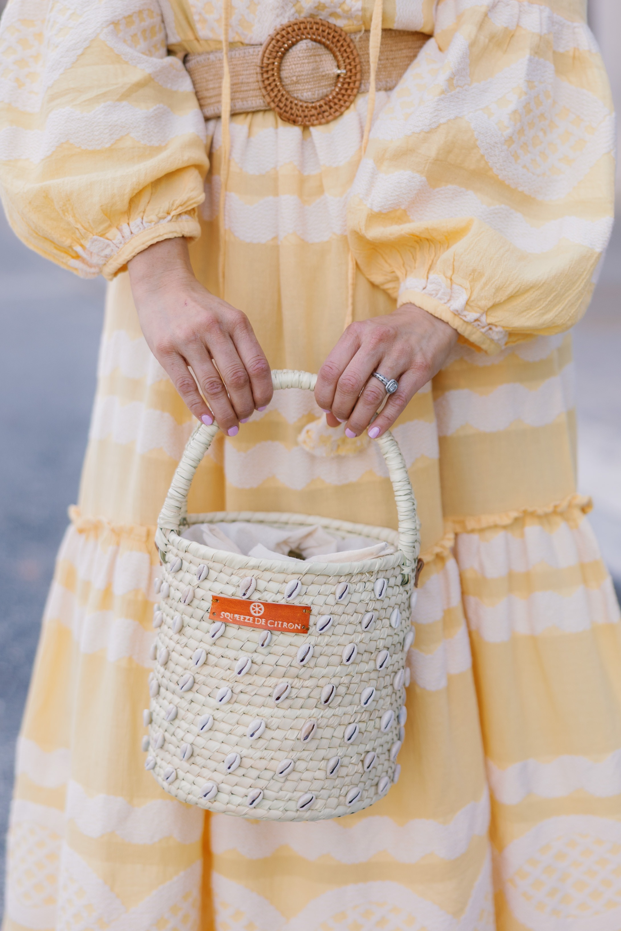 Palm Shell Bucket Tote Citron