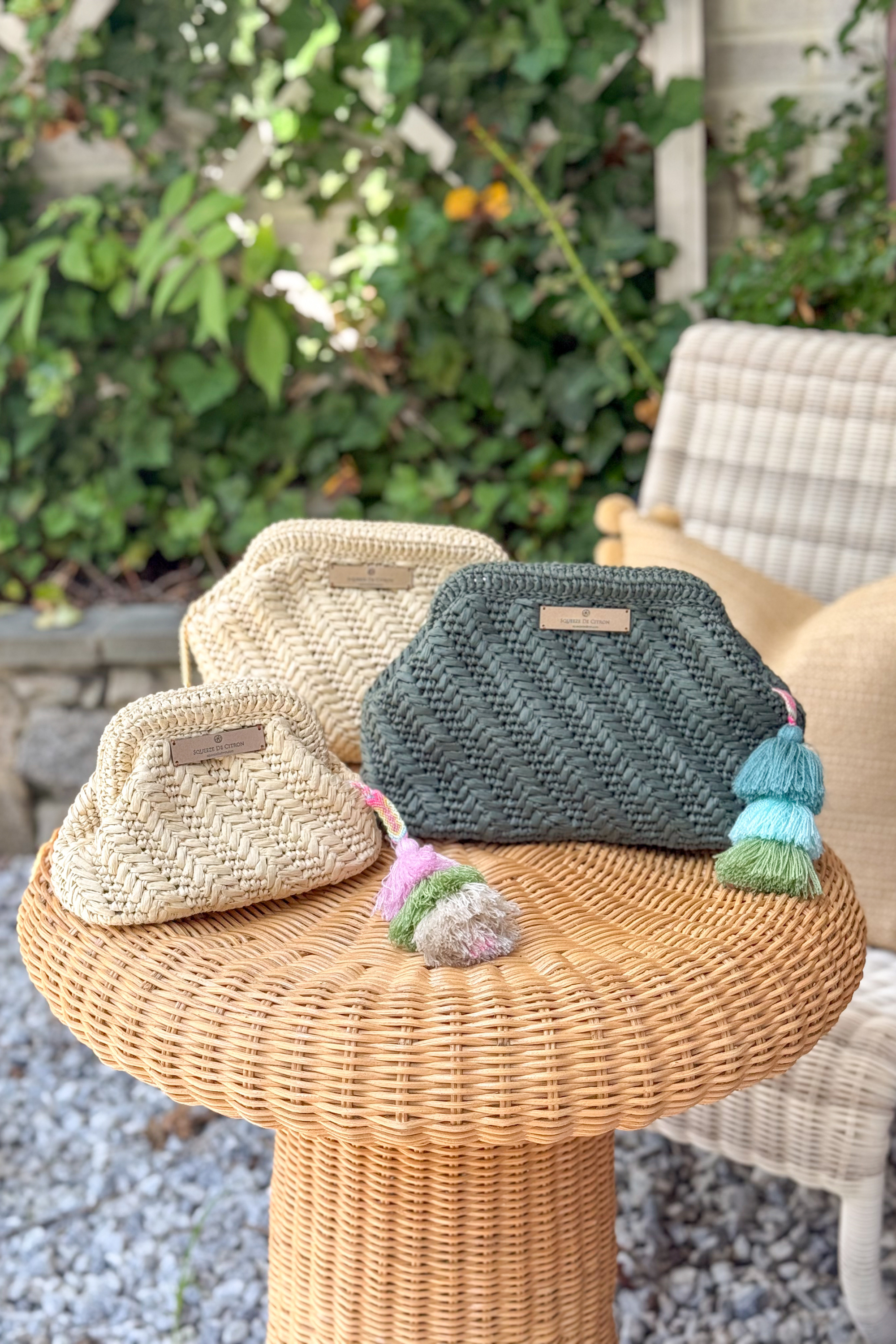 Natural Raffia Clutch (Golden Strap Included)