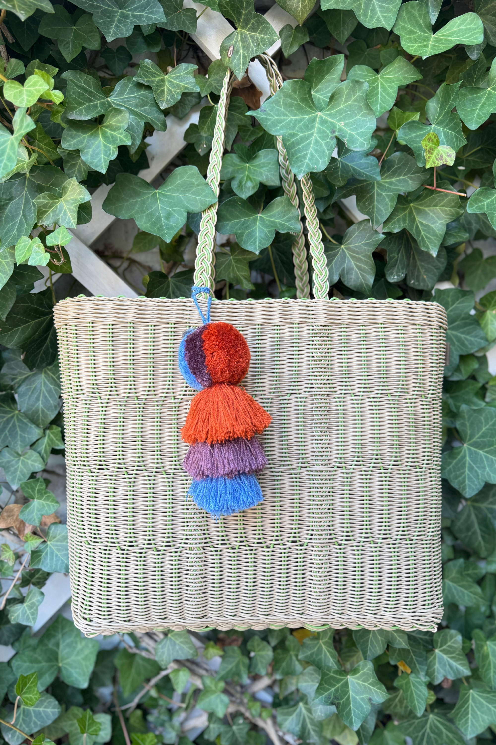 Sand Matcha Nest Citron Tote