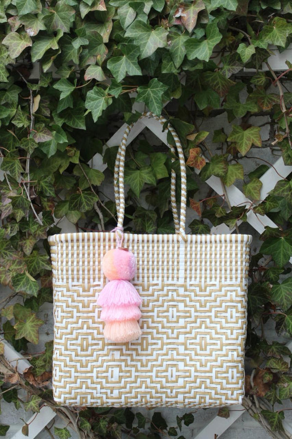 Sconset in Sand Citron Tote – Medium