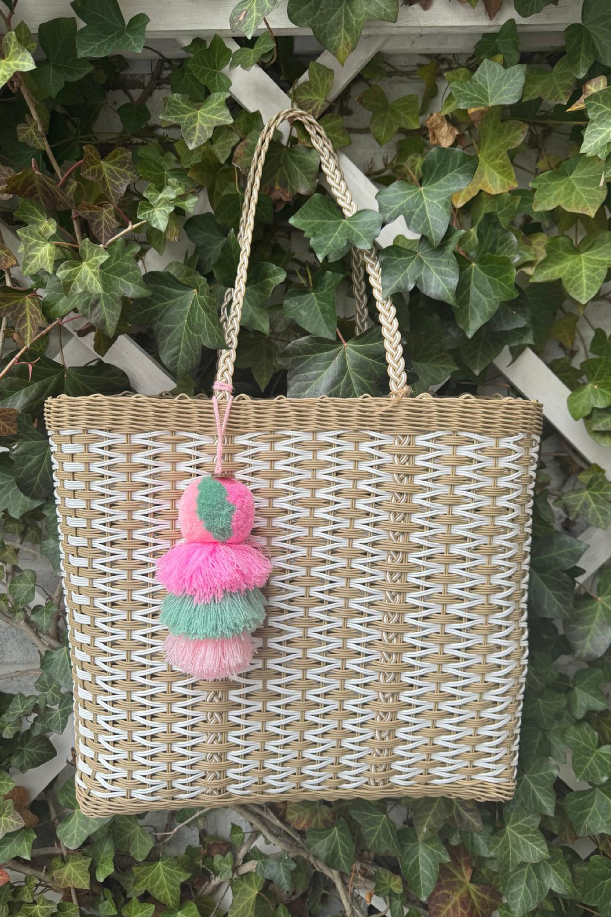 Coastal Weave Capsule in Cafe con Leche Citron Tote