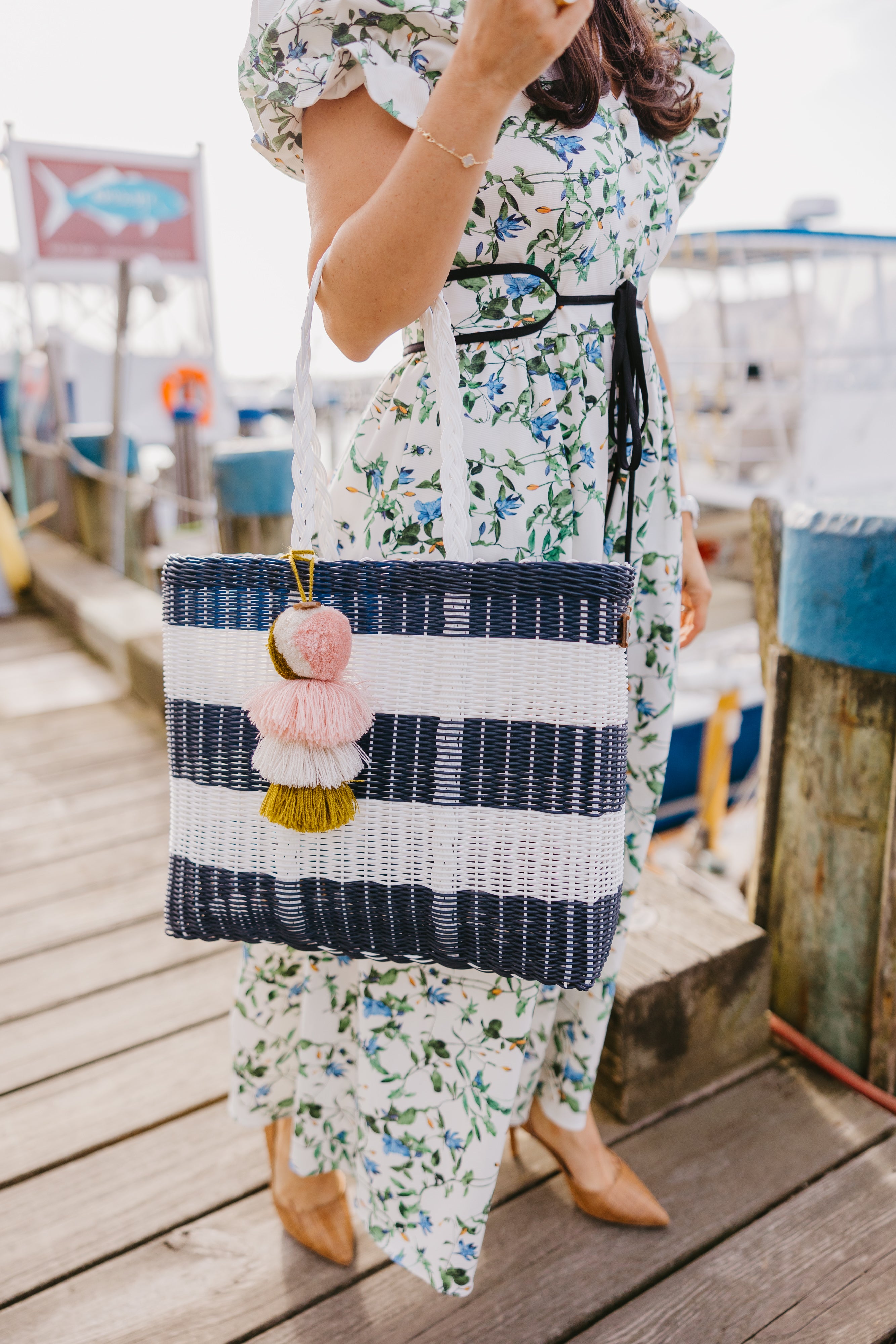 Nautical Navy / White Citron Tote