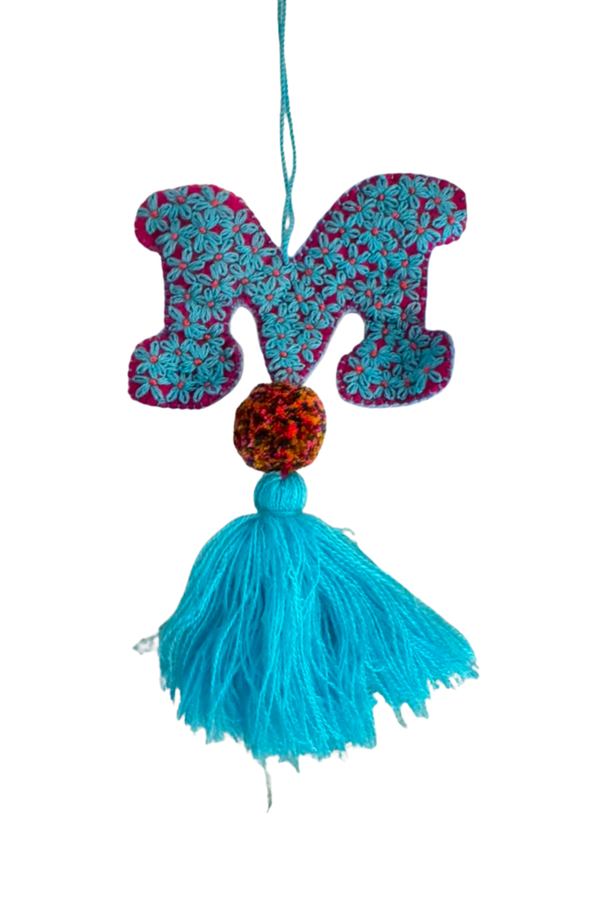 Letter Pom – M9